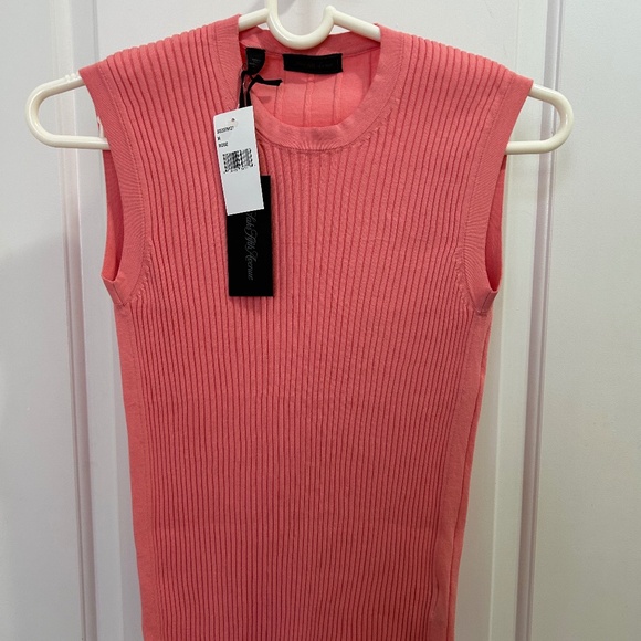 Sleeveless Ribbed Knit Tank Top – Size M (NWT) - Picture 1 of 3
